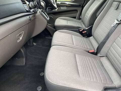 Ford Tourneo Custom 2.0 320 EcoBlue Titanium Auto L2 Euro 6 (s/s) 5dr - U350