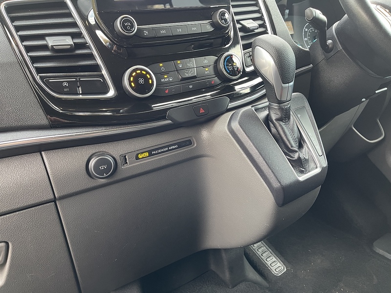 Ford Tourneo Custom 2.0 320 EcoBlue Titanium Auto L2 Euro 6 (s/s) 5dr - U350