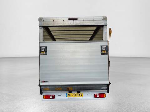 Nissan NV400 F35 2.3 DCI 135 L3 H1 TEKNA Luton - U351