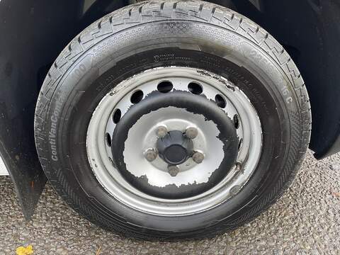 Nissan NV400 F35 2.3 DCI 135 L3 H1 TEKNA Luton - U351