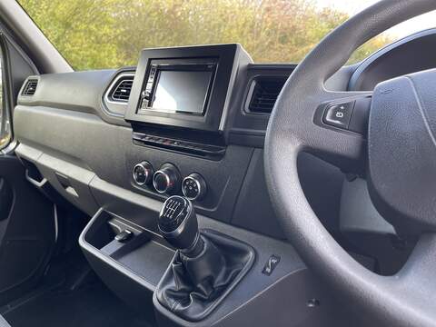 Nissan NV400 F35 2.3 DCI 135 L3 H1 TEKNA Luton - U351