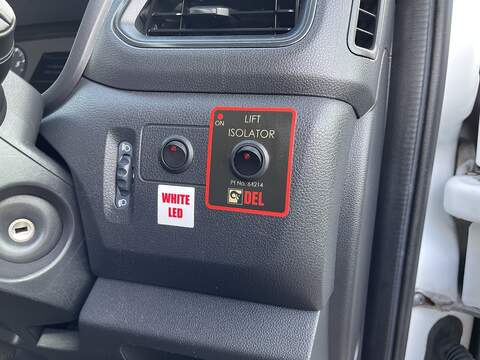 Nissan NV400 F35 2.3 DCI 135 L3 H1 TEKNA Luton - U351