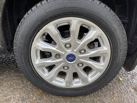 Ford Tourneo Custom 2.0 320 EcoBlue Titanium Auto L1 Euro 6 (s/s) 5dr - U352