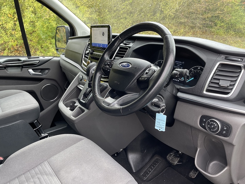 Ford Tourneo Custom 2.0 320 EcoBlue Titanium Auto L1 Euro 6 (s/s) 5dr - U352