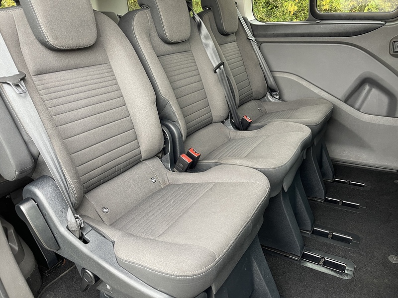 Ford Tourneo Custom 2.0 320 EcoBlue Titanium Auto L1 Euro 6 (s/s) 5dr - U352