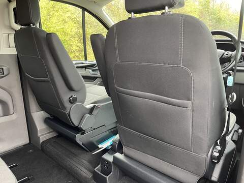 Ford Tourneo Custom 2.0 320 EcoBlue Titanium Auto L1 Euro 6 (s/s) 5dr - U352