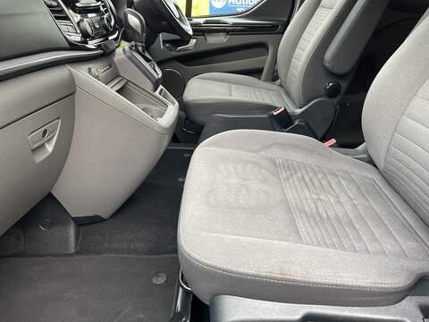 Ford Tourneo Custom 2.0 320 EcoBlue Titanium Auto L1 Euro 6 (s/s) 5dr - U352