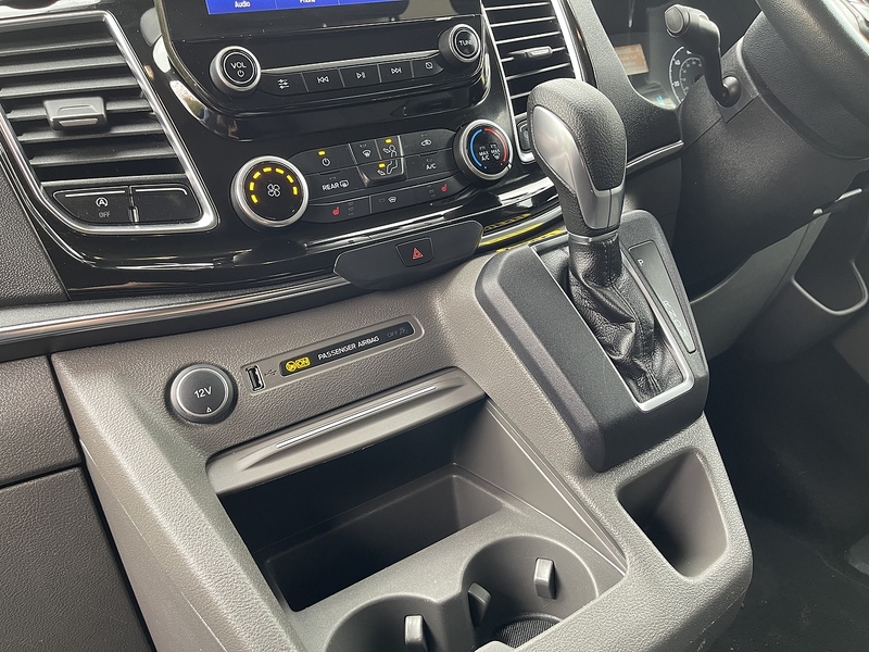 Ford Tourneo Custom 2.0 320 EcoBlue Titanium Auto L1 Euro 6 (s/s) 5dr - U352