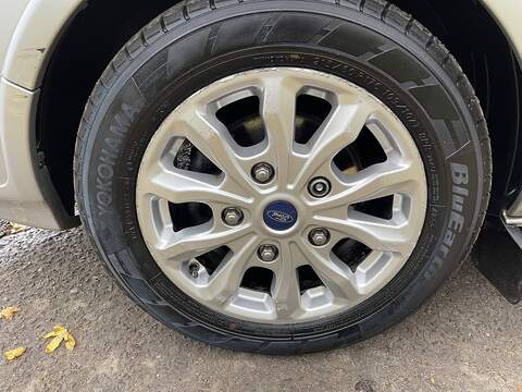 Ford Tourneo Custom 2.0 320 EcoBlue Titanium Auto L1 Euro 6 (s/s) 5dr - U353