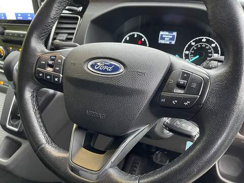 Ford Tourneo Custom 2.0 320 EcoBlue Titanium Auto L1 Euro 6 (s/s) 5dr - U353