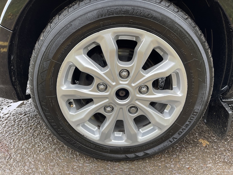 Ford Tourneo Custom 2.0 320 EcoBlue Titanium Auto L2 Euro 6 (s/s) 5dr - U355