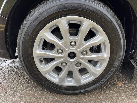 Ford Tourneo Custom 2.0 320 EcoBlue Titanium Auto L2 Euro 6 (s/s) 5dr - U355