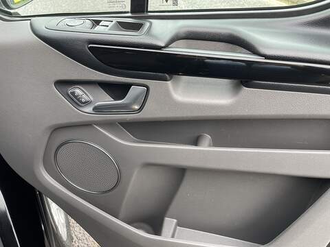 Ford Tourneo Custom 2.0 320 EcoBlue Titanium Auto L2 Euro 6 (s/s) 5dr - U355