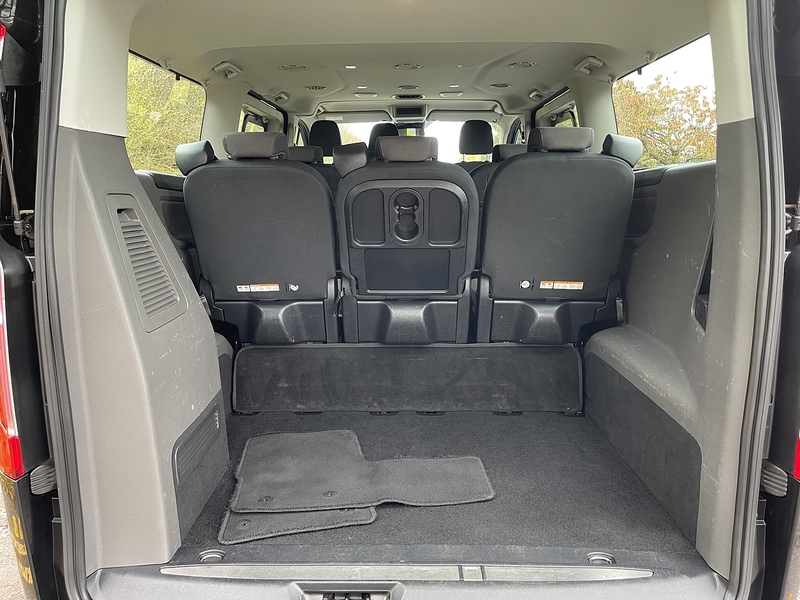 Ford Tourneo Custom 2.0 320 EcoBlue Titanium Auto L2 Euro 6 (s/s) 5dr - U355