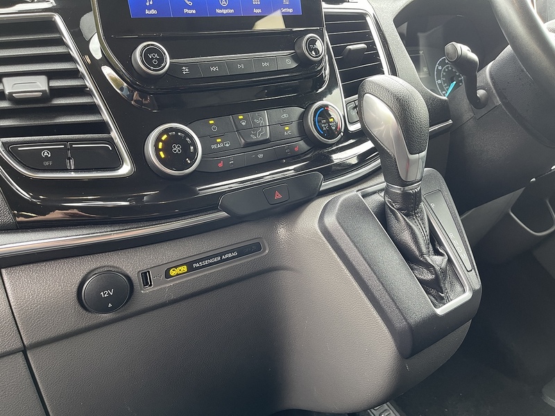 Ford Tourneo Custom 2.0 320 EcoBlue Titanium Auto L2 Euro 6 (s/s) 5dr - U355