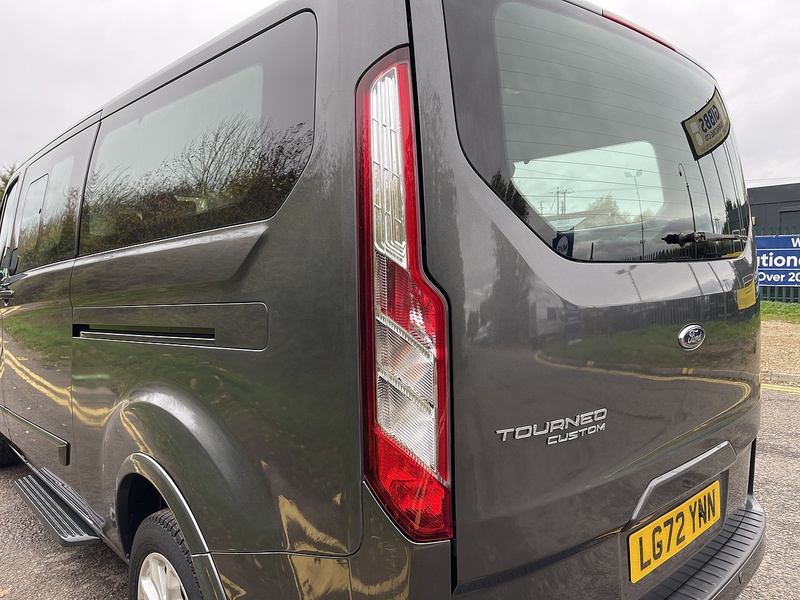 Ford Tourneo Custom 2.0 320 EcoBlue MHEV Titanium L2 Euro 6 (s/s) 5dr - U356