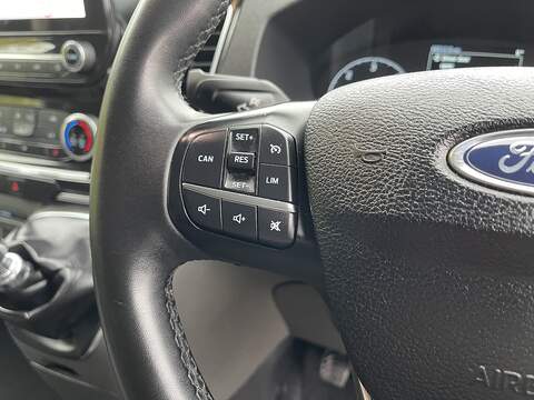 Ford Tourneo Custom 2.0 320 EcoBlue MHEV Titanium L2 Euro 6 (s/s) 5dr - U356