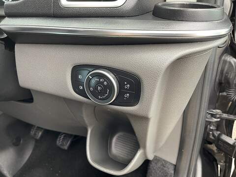 Ford Tourneo Custom 2.0 320 EcoBlue MHEV Titanium L2 Euro 6 (s/s) 5dr - U356