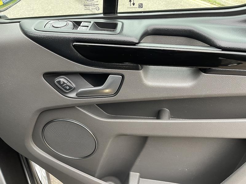 Ford Tourneo Custom 2.0 320 EcoBlue MHEV Titanium L2 Euro 6 (s/s) 5dr - U356