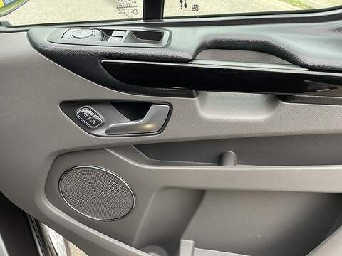 Ford Tourneo Custom 2.0 320 EcoBlue MHEV Titanium L2 Euro 6 (s/s) 5dr - U356