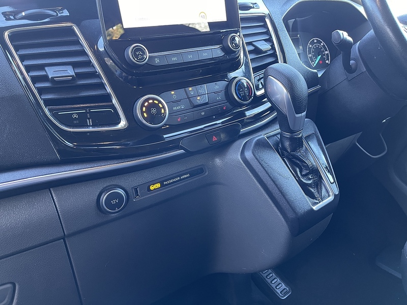 Ford Tourneo Custom 2.0 320 EcoBlue Titanium Auto L2 Euro 6 (s/s) 5dr - U357