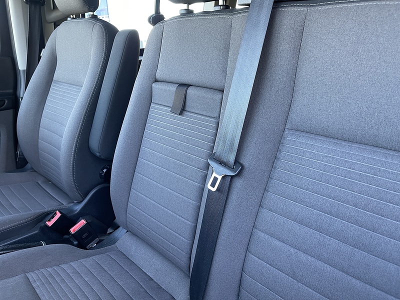 Ford Tourneo Custom 2.0 320 EcoBlue Titanium Auto L2 Euro 6 (s/s) 5dr - U357