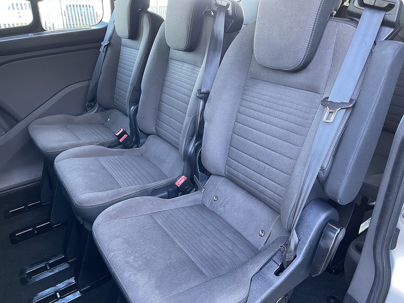Ford Tourneo Custom 2.0 320 EcoBlue Titanium Auto L2 Euro 6 (s/s) 5dr - U357