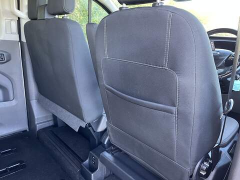 Ford Tourneo Custom 2.0 320 EcoBlue Titanium Auto L2 Euro 6 (s/s) 5dr - U357