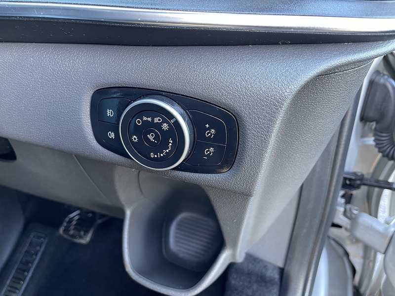 Ford Tourneo Custom 2.0 320 EcoBlue Titanium Auto L2 Euro 6 (s/s) 5dr - U357