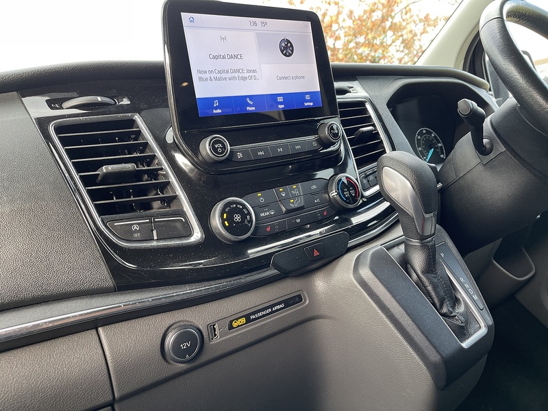 Ford Tourneo Custom 2.0 320 EcoBlue Titanium Auto L2 Euro 6 (s/s) 5dr - U360