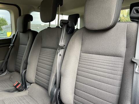 Ford Tourneo Custom 2.0 320 EcoBlue Titanium Auto L2 Euro 6 (s/s) 5dr - U360