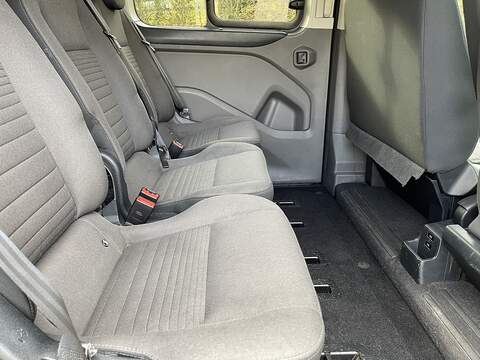 Ford Tourneo Custom 2.0 320 EcoBlue Titanium Auto L2 Euro 6 (s/s) 5dr - U360