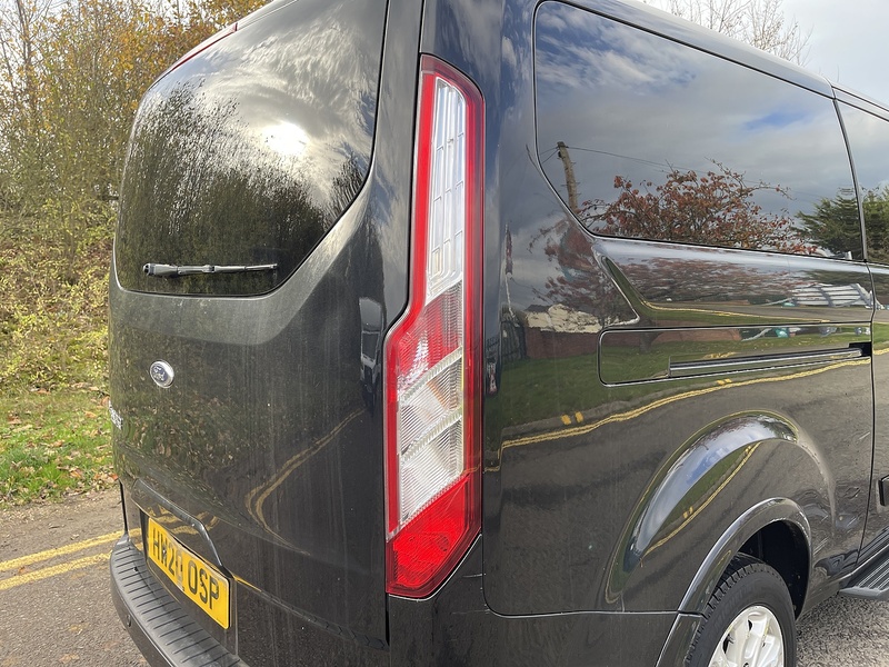 Ford Tourneo Custom 2.0 320 EcoBlue Titanium Auto L2 Euro 6 (s/s) 5dr - U360