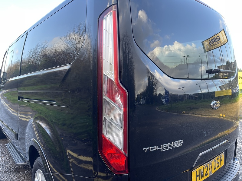 Ford Tourneo Custom 2.0 320 EcoBlue Titanium Auto L2 Euro 6 (s/s) 5dr - U360