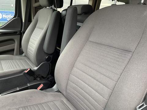 Ford Tourneo Custom 2.0 320 EcoBlue Titanium Auto L1 Euro 6 (s/s) 5dr - U361