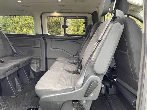 Ford Tourneo Custom 2.0 320 EcoBlue Titanium Auto L1 Euro 6 (s/s) 5dr - U361