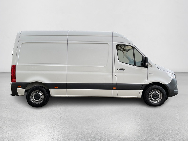 Mercedes-Benz eSprinter 55kWh Progressive Auto FWD L2 H2 5dr 20kW Charger - U362