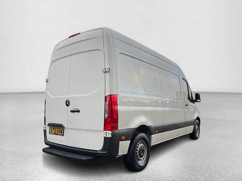 Mercedes-Benz eSprinter 55kWh Progressive Auto FWD L2 H2 5dr 20kW Charger - U362