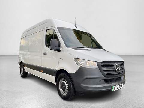 Mercedes-Benz eSprinter Vito SELECT Minibus 1 Automatic Diesel