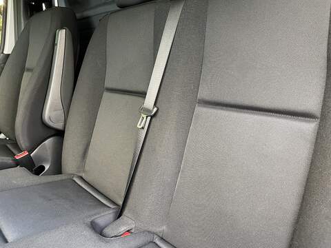 Mercedes-Benz eSprinter 55kWh Progressive Auto FWD L2 H2 5dr 20kW Charger - U362