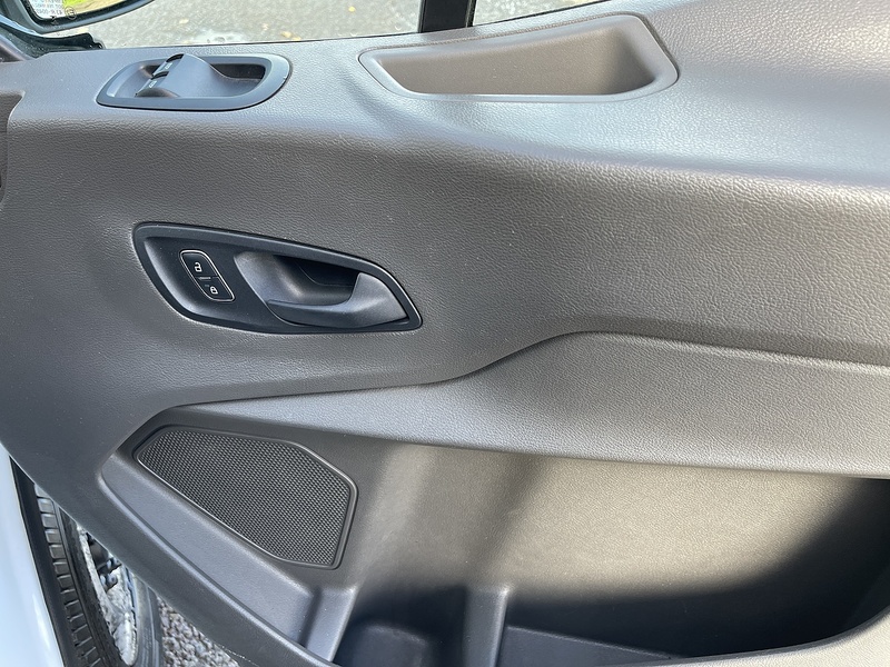 Ford Transit 2.0 350 EcoBlue Leader RWD L3 H2 Euro 6 (s/s) 5dr - U364