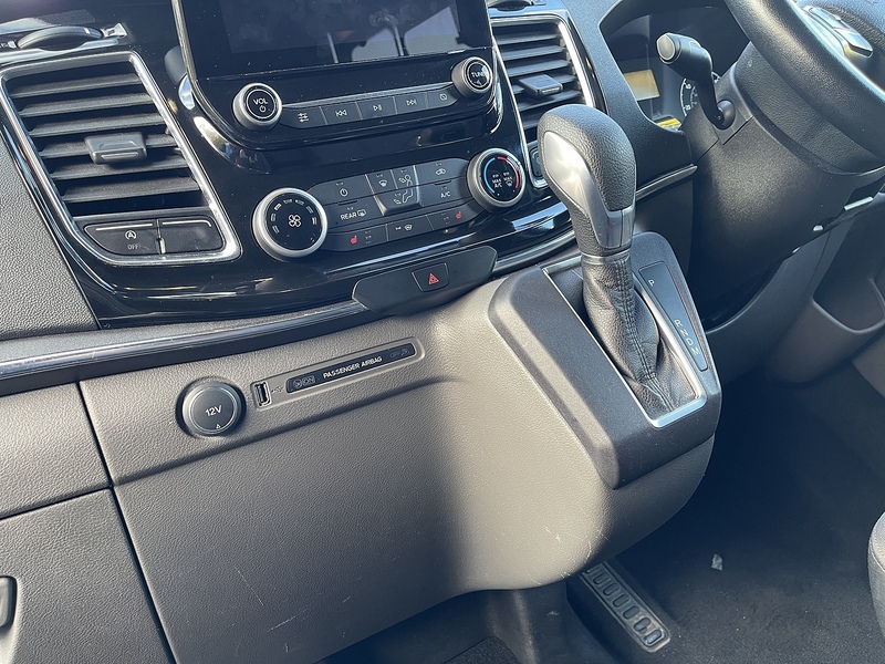 Ford Tourneo Custom 2.0 320 EcoBlue Titanium Auto L2 Euro 6 (s/s) 5dr - U369