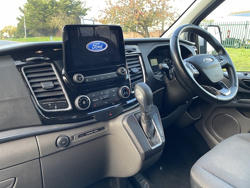 Ford Tourneo Custom 2.0 320 EcoBlue Titanium Auto L2 Euro 6 (s/s) 5dr - U369