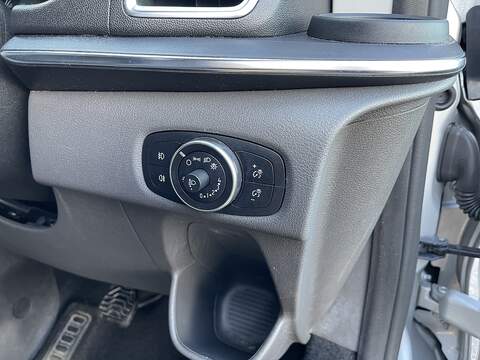 Ford Tourneo Custom 2.0 320 EcoBlue Titanium Auto L2 Euro 6 (s/s) 5dr - U369