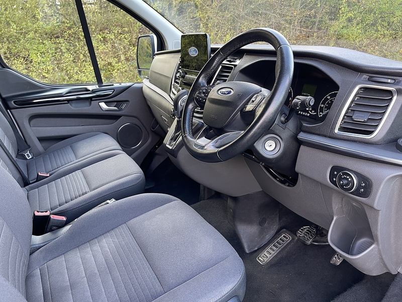 Ford Tourneo Custom 2.0 320 EcoBlue Titanium Auto L2 Euro 6 (s/s) 5dr - U369