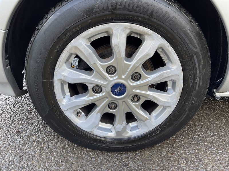 Ford Tourneo Custom 2.0 320 EcoBlue Titanium Auto L2 Euro 6 (s/s) 5dr - U369