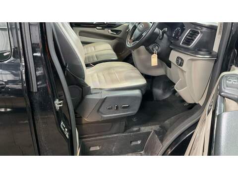 Ford Tourneo Custom 2.0 320 EcoBlue MHEV Titanium L2 Euro 6 (s/s) 5dr - U371