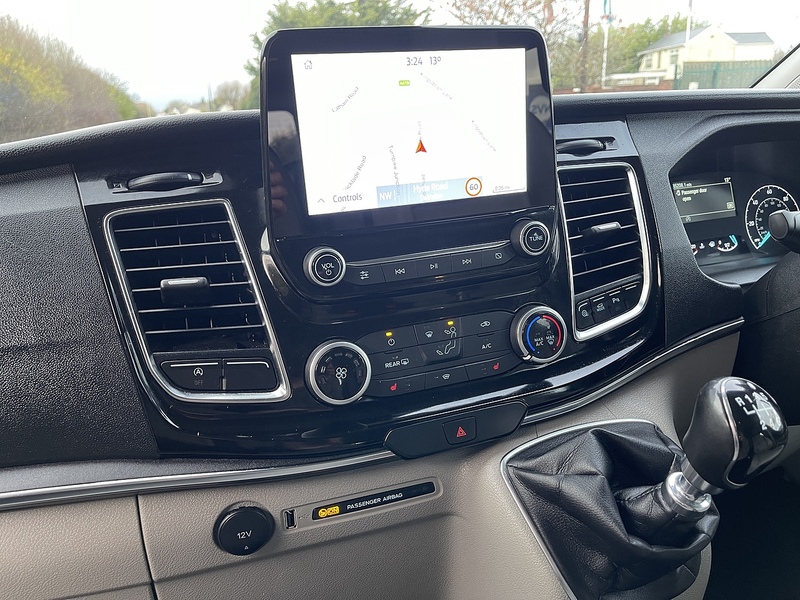 Ford Tourneo Custom 2.0 320 EcoBlue MHEV Titanium L2 Euro 6 (s/s) 5dr - U371