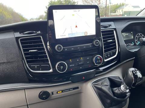 Ford Tourneo Custom 2.0 320 EcoBlue MHEV Titanium L2 Euro 6 (s/s) 5dr - U371