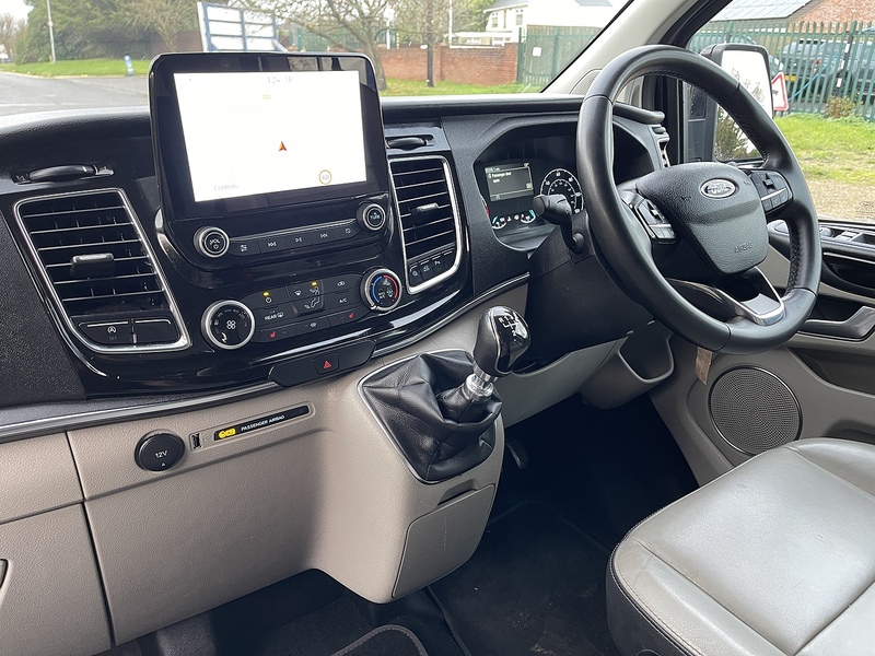 Ford Tourneo Custom 2.0 320 EcoBlue MHEV Titanium L2 Euro 6 (s/s) 5dr - U371